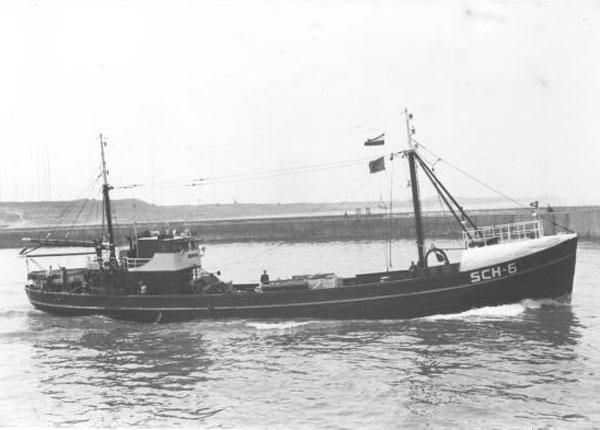 Mijn 17de schip in 1965: SCH6, de ALIDA: Klik op de foto voor informatie en een vergroting