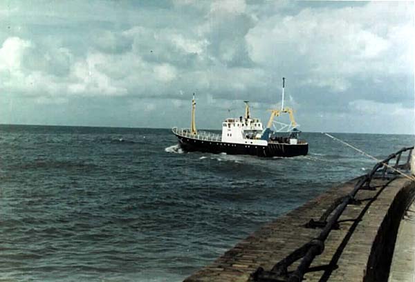 Mijn 27ste schip in 1977-78: SCH 33, de MARIA: Klik op de foto voor informatie en een vergroting